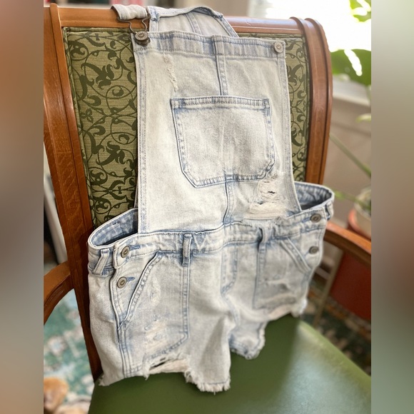 Hollister Boyfriend Short Overall Size Small - Picture 2 of 5